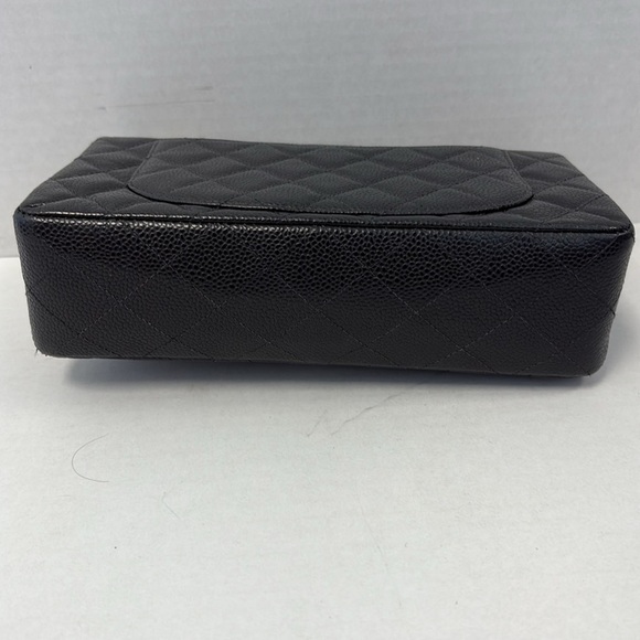 Chanel Small Caviar Classic Flap - Picture 4 of 6